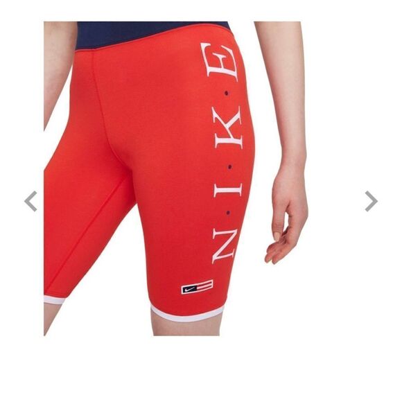 Nike Women's Sportswear Essential Americana Bike Shorts - Picture 4 of 9